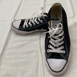 Low Top Lace up Black and White Unisex Converse